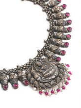 Load image into Gallery viewer, 92.5 Sterling Silver Antique Textured Temple Necklace Set
