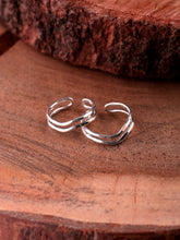 Load image into Gallery viewer, 92.5 Sterling Silver Toe Ring
